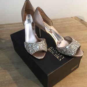 Badgley Mischka Rose Gold Maria Pumps